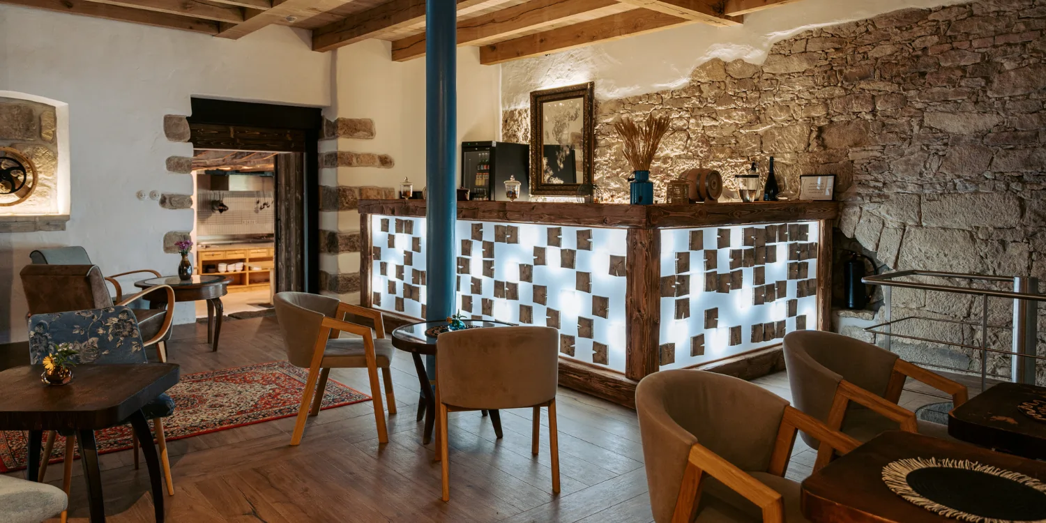 Bar 1